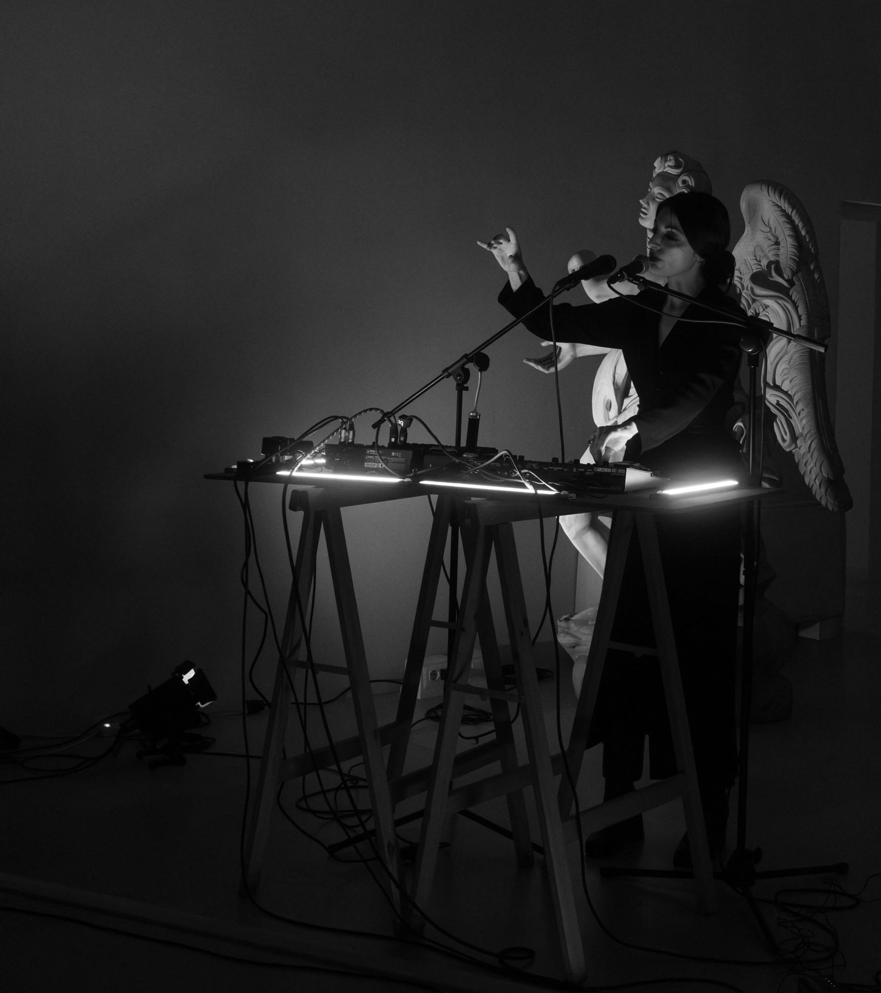 DE LI ANGELI CHE NON FURON RIBELLI NÉ FUR FEDELI A DIO" dal Canto III dell’Inferno di Dante